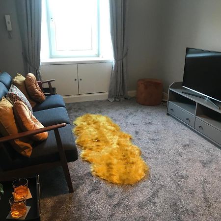 Fantastic 2 Bed Flat In Dunblane High Street Daire Dış mekan fotoğraf