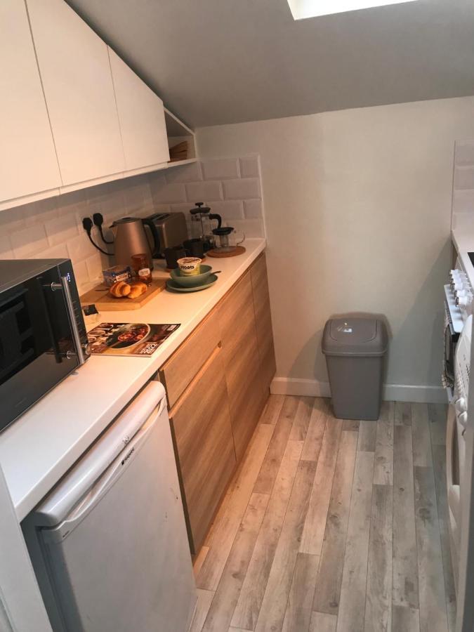 Fantastic 2 Bed Flat In Dunblane High Street Daire Dış mekan fotoğraf