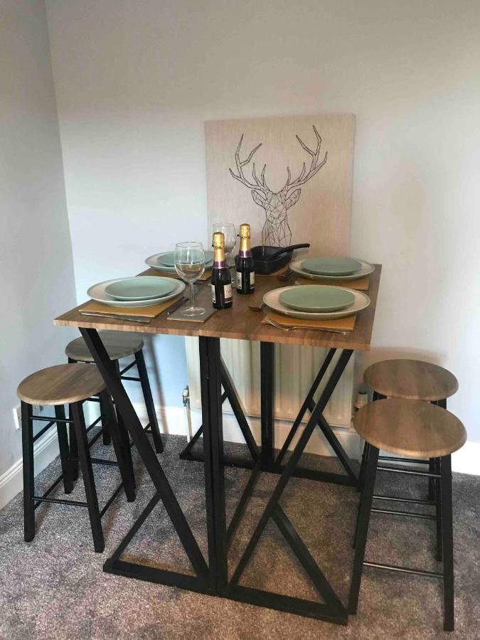 Fantastic 2 Bed Flat In Dunblane High Street Daire Dış mekan fotoğraf